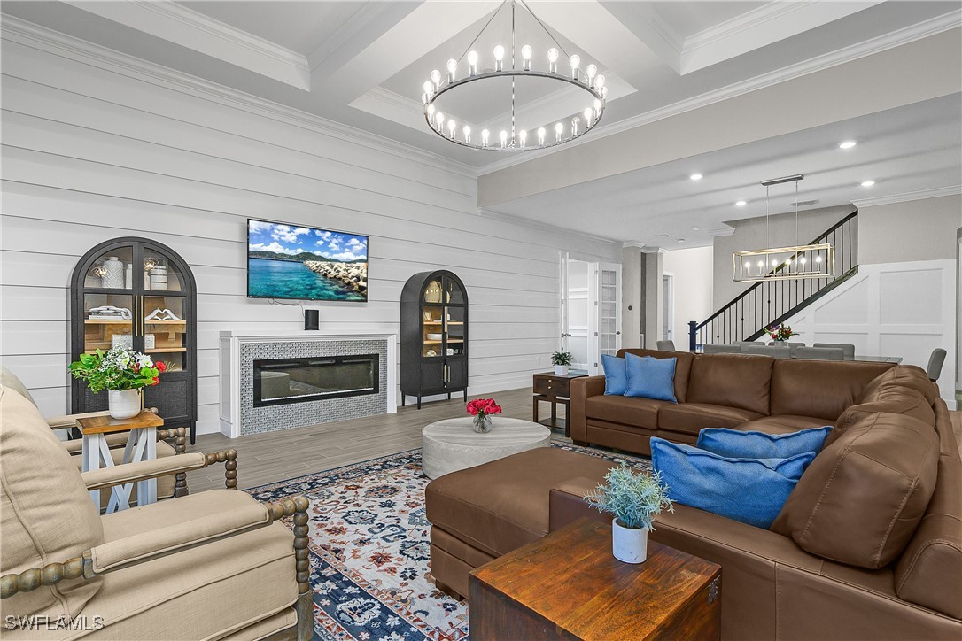 5 Bed Pool Home for Sale in Wildblue, photo 2