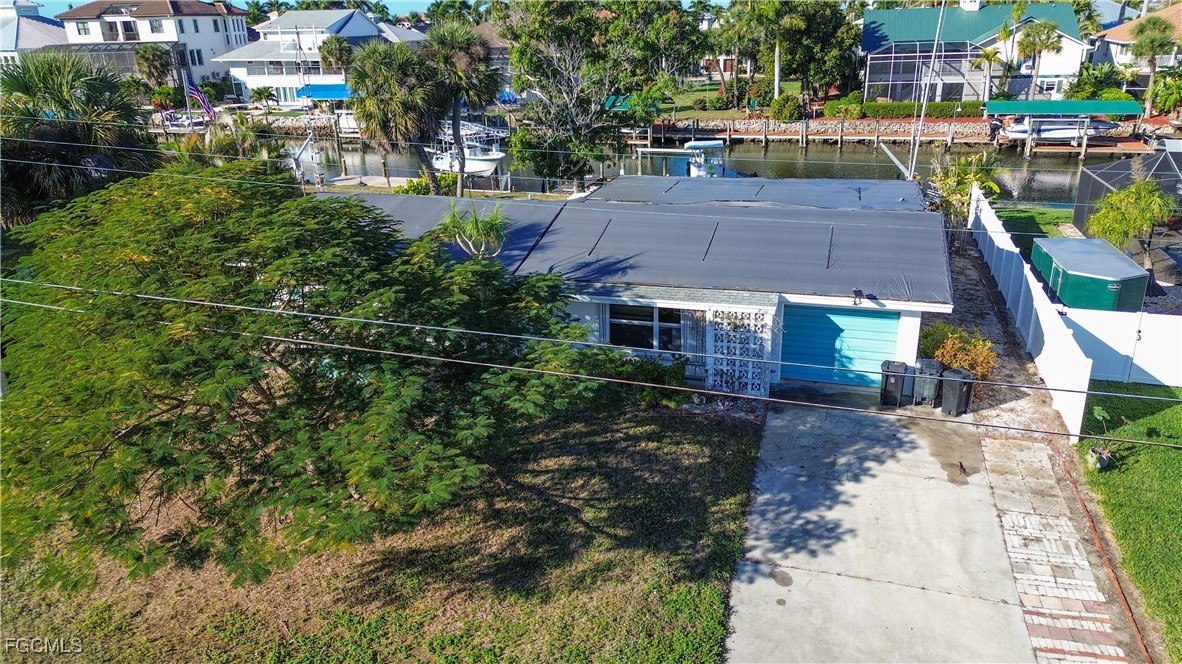 3 Bed Waterfront Home for Sale in Tip Top Isles, FL — photo 2