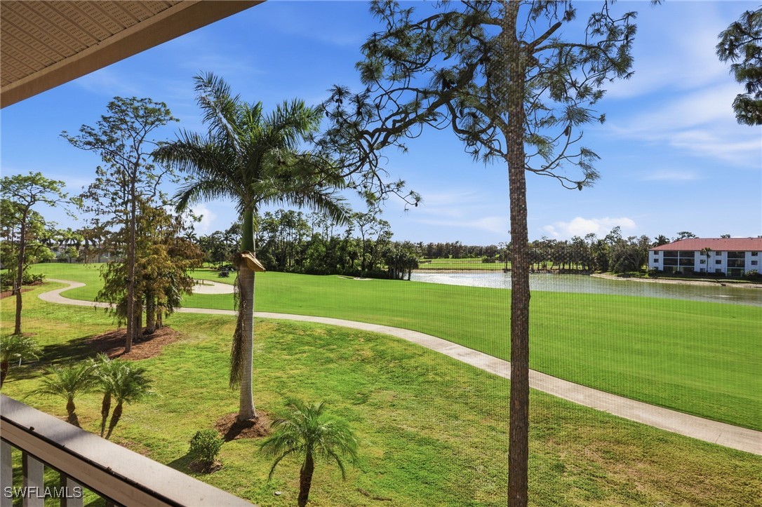 2 Bed Condominium for Sale in Country Glen, FL, $249,000 — photo 2