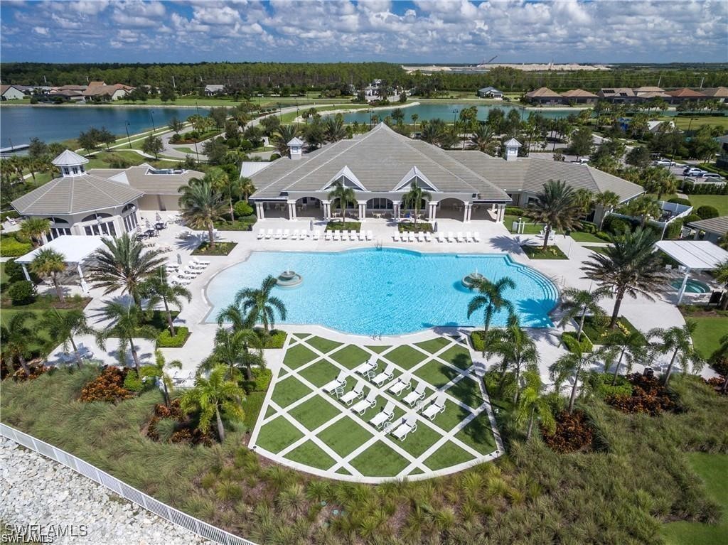 4 Bed Pool Home for Sale in Corkscrew Shores, photo 2