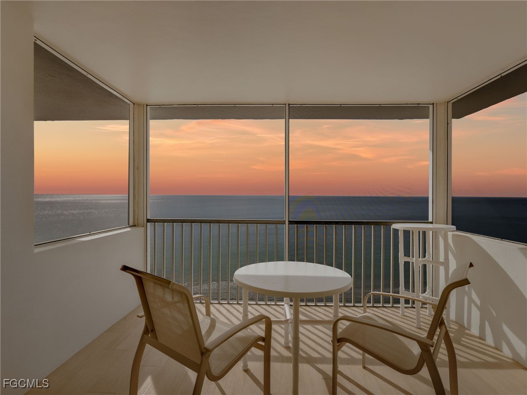 2 Bed Waterfront Home for Sale in The Egret, FL, $999,000 — photo 2