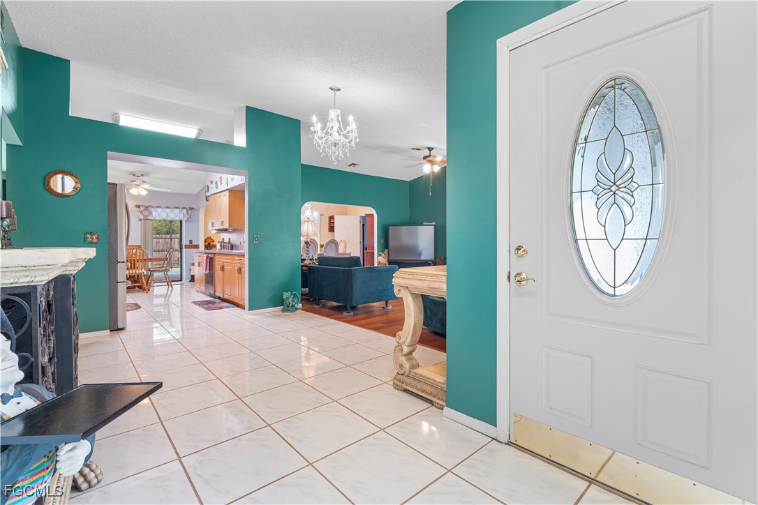 3 Bed Pool Home for Sale in North Port, photo 2
