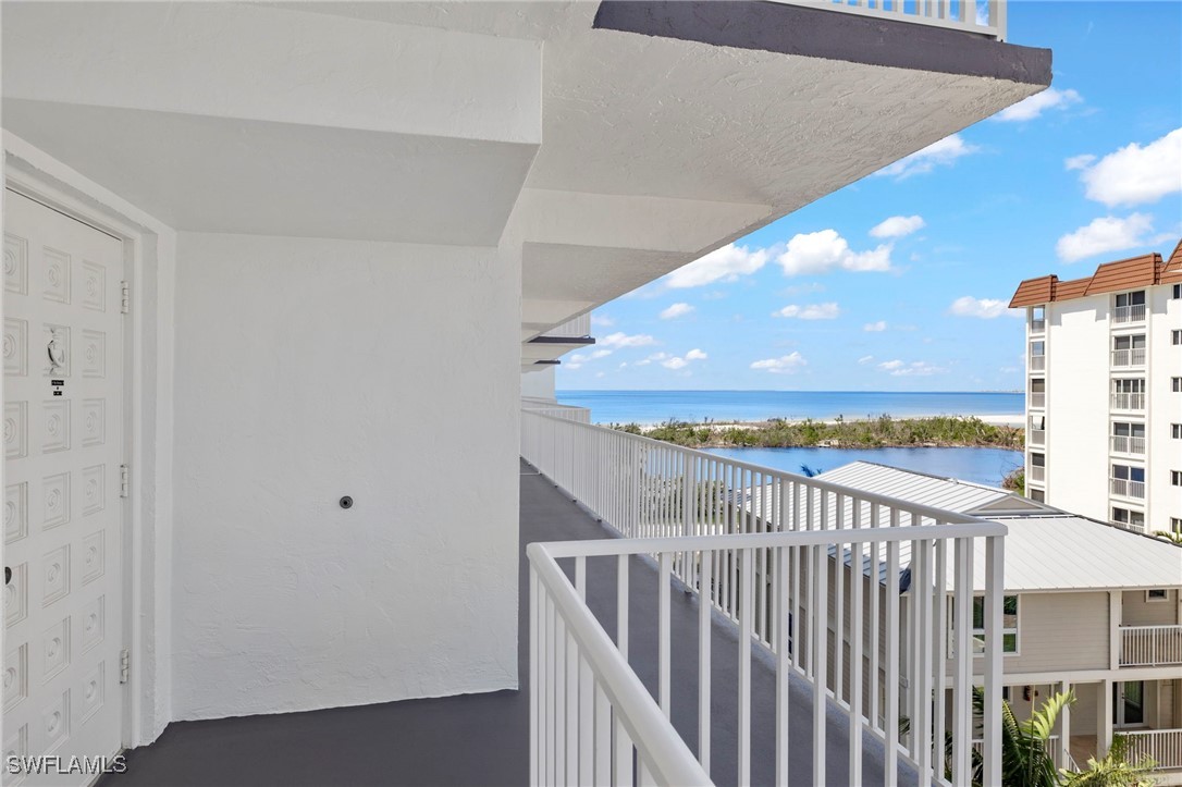 2 Bed Pool Home for Sale in Island Reef Club, FL, $498,000 — photo 2