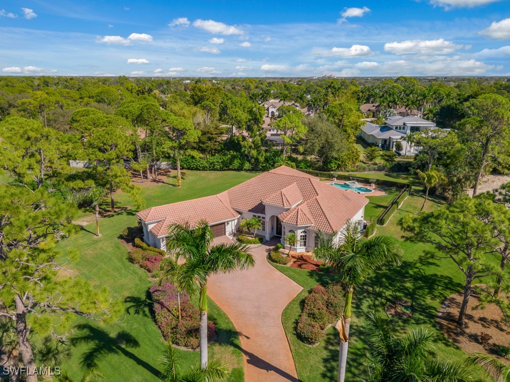 5 Bed Pool Home for Sale in Pine Ridge, photo 2