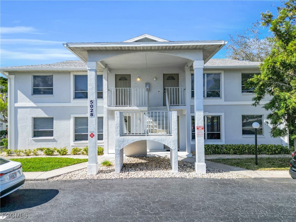 2 Bed Townhouse for Sale in Cape Coral, photo 2