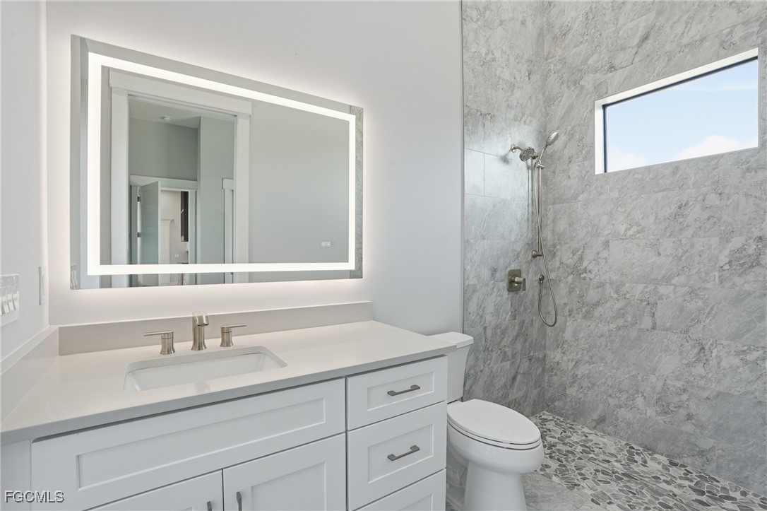 4 Bed Pool Home for Sale in Cape Coral, FL, $1,750,000 — photo 2