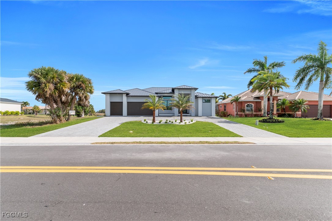 3 Bed Pool Home for Sale in Burnt Store Lakes, FL, $719,000 — photo 2