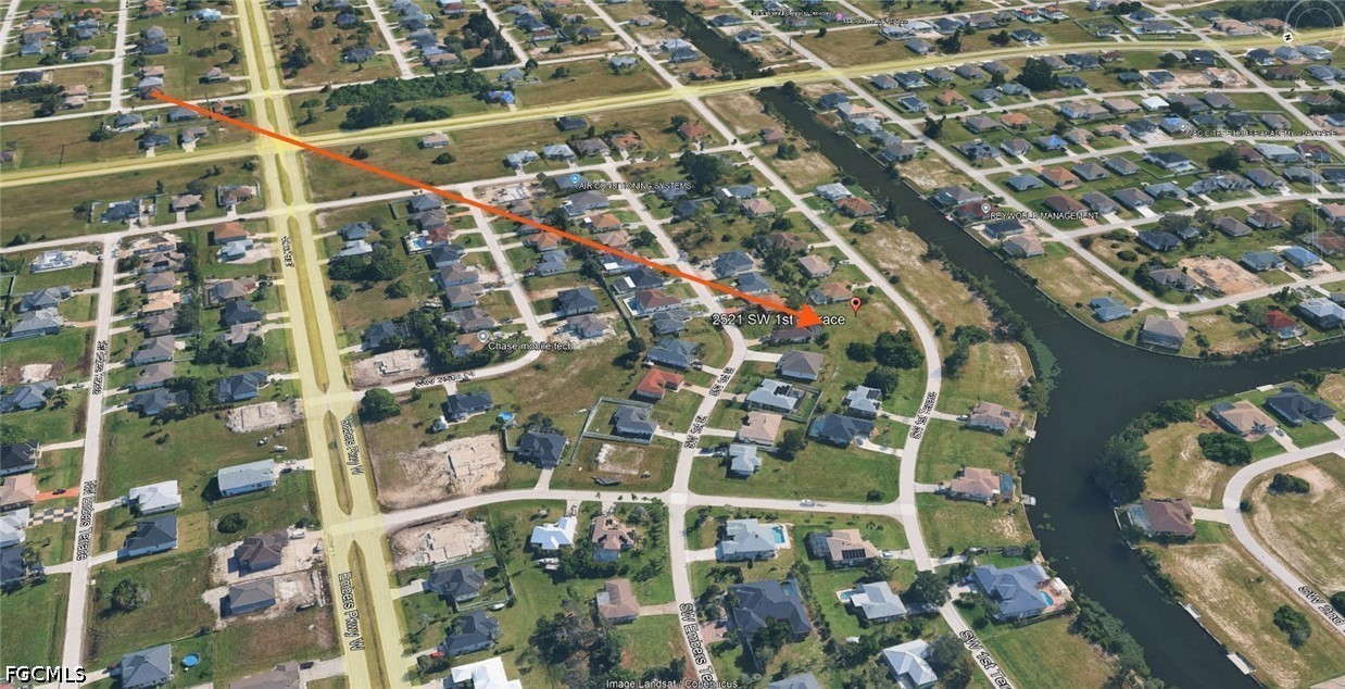 Residential for Sale in Cape Coral, photo 2