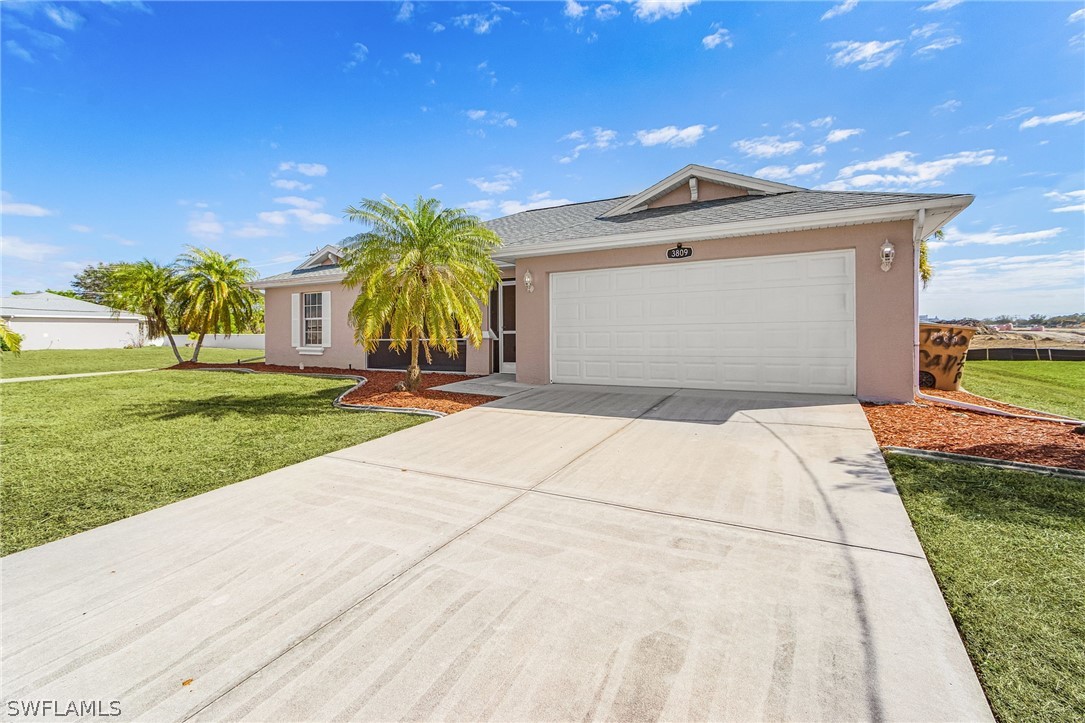 3 Bed SingleFamilyResidence for Sale in Cape Coral, FL — photo 2