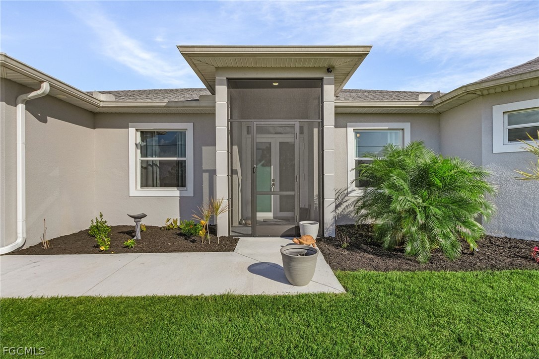 3 Bed SingleFamilyResidence for Sale in Lehigh Acres, FL — photo 2