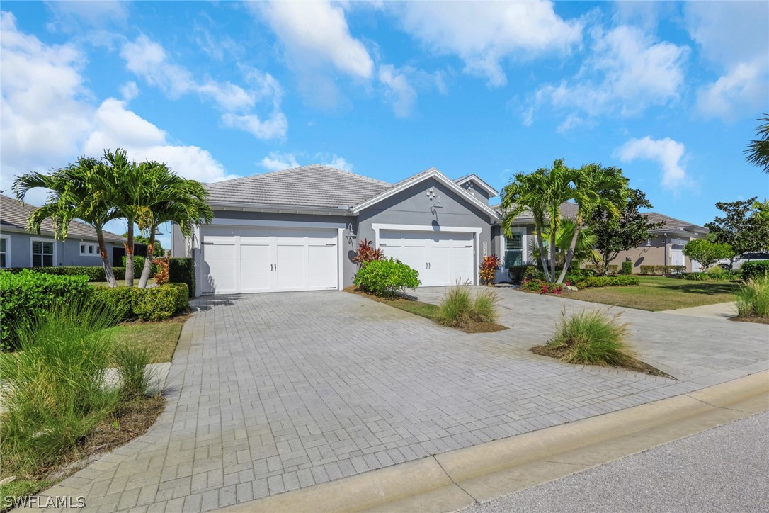 2 Bed Pool Home for Sale in Naples, FL, $805,995 — photo 2