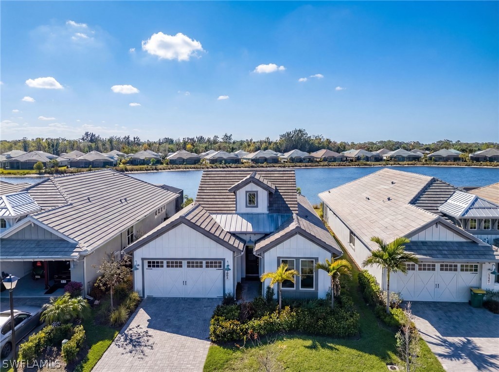 3 Bed Pool Home for Sale in Naples, photo 2