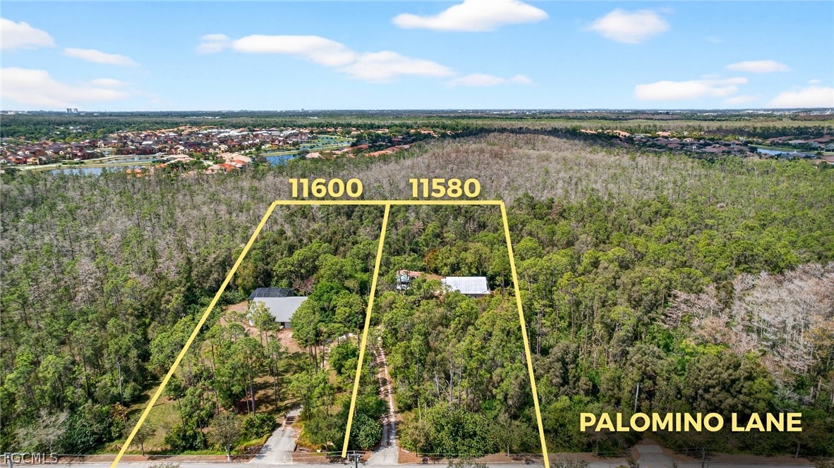 2 Bed SingleFamilyResidence for Sale in Fort Myers, FL — photo 2