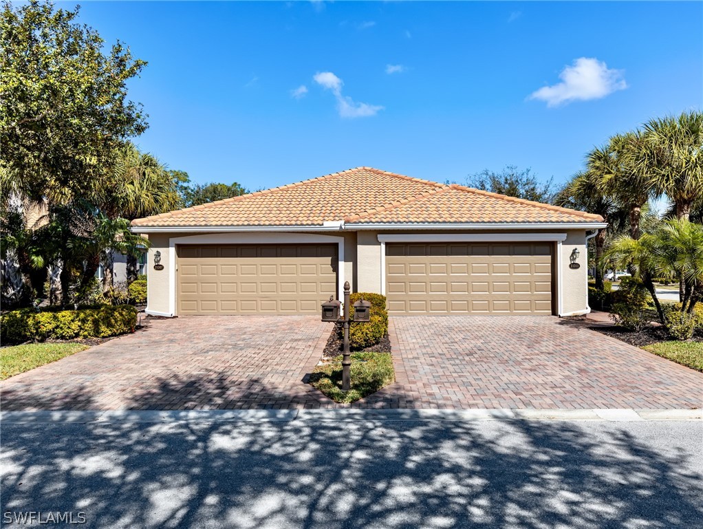 2 Bed Attached for Sale in Bella Terra, FL — photo 2