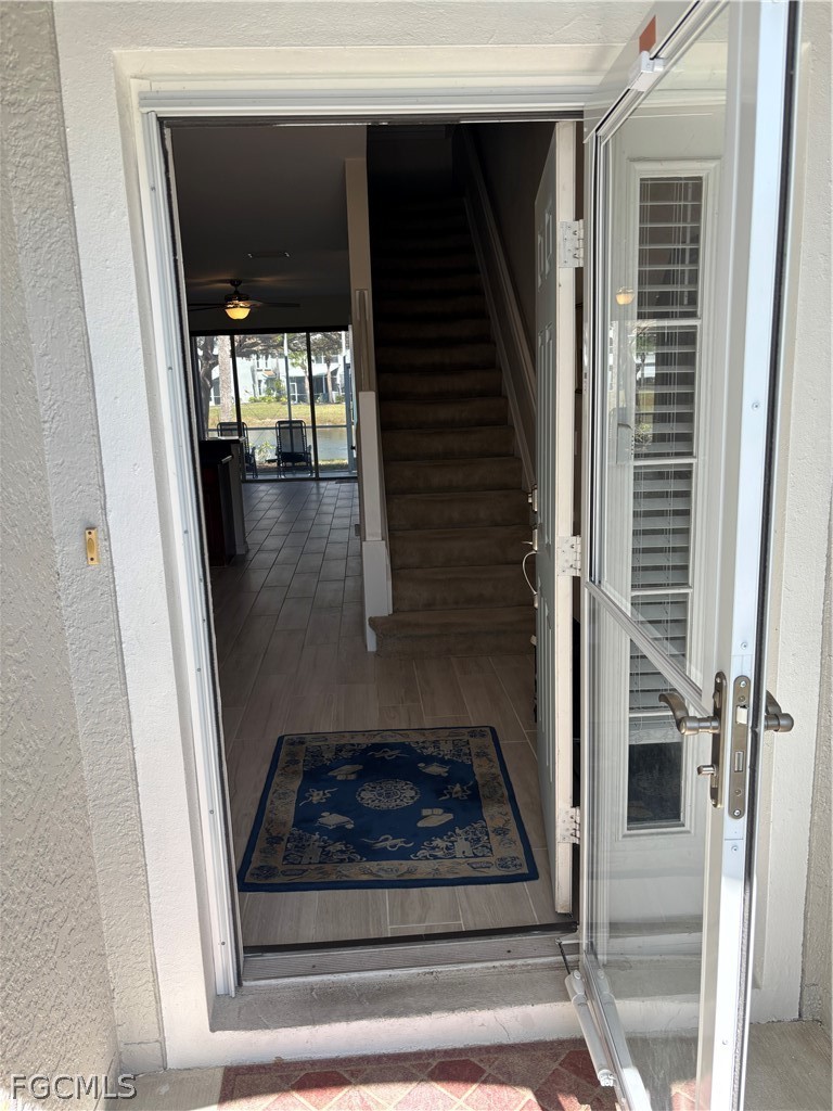 3 Bed Waterfront Home for Sale in Fort Myers, photo 2