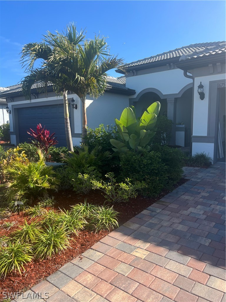 2 Bed Waterfront Home for Sale in Country Club, FL, $355,900 — photo 2