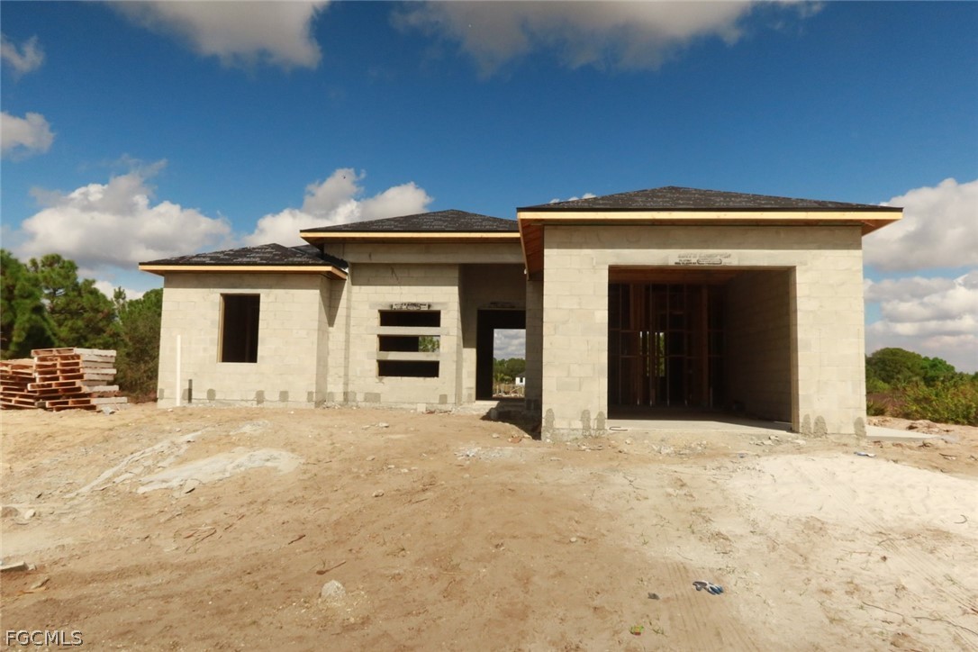 3 Bed SingleFamilyResidence for Sale in Wheelers Subd, FL — photo 2