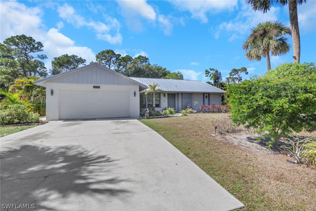 4 Bed Pool Home for Sale in Brookside, photo 2
