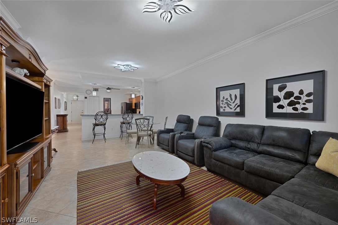3 Bed Condominium for Sale in The Carlysle, FL, $310,000 — photo 2