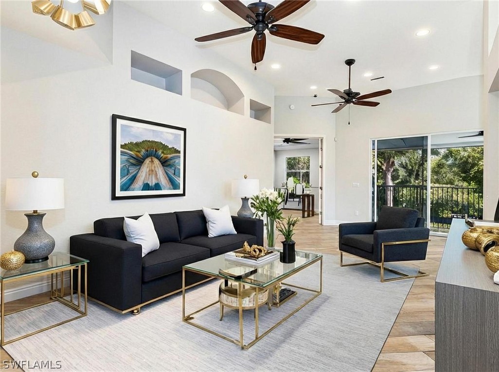 3 Bed Condominium for Sale in Turtle Point, photo 2