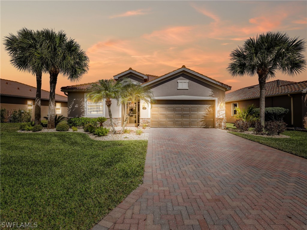 3 Bed Waterfront Home for Sale in Bella Terra, FL — photo 2