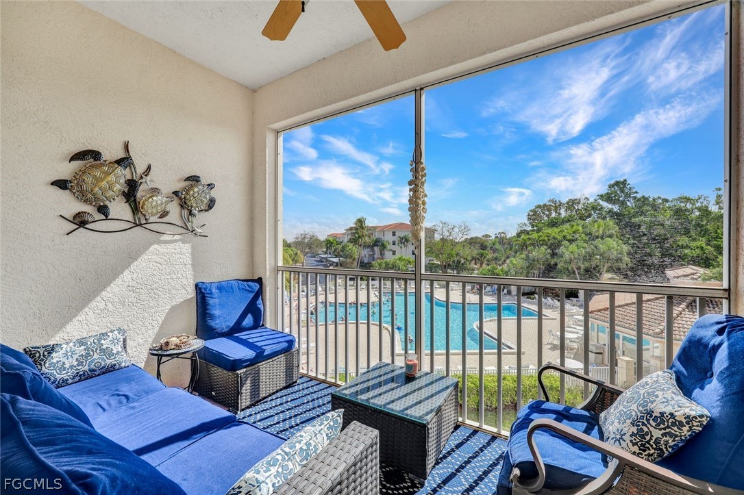 2 Bed Condominium for Sale in Clubhouse Villas, FL, $189,000 — photo 2