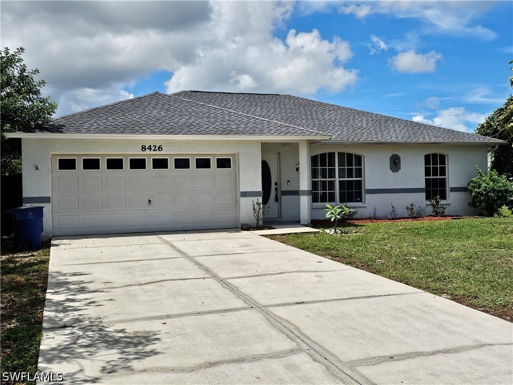 3 Bed SingleFamilyResidence for Sale in San Carlos Park, FL — photo 2