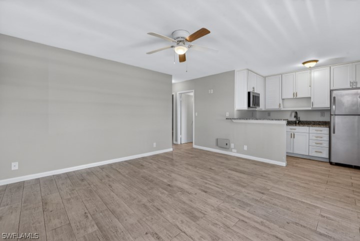 2 Bed Condominium for Sale in Marco Island, FL, $279,000 — photo 2