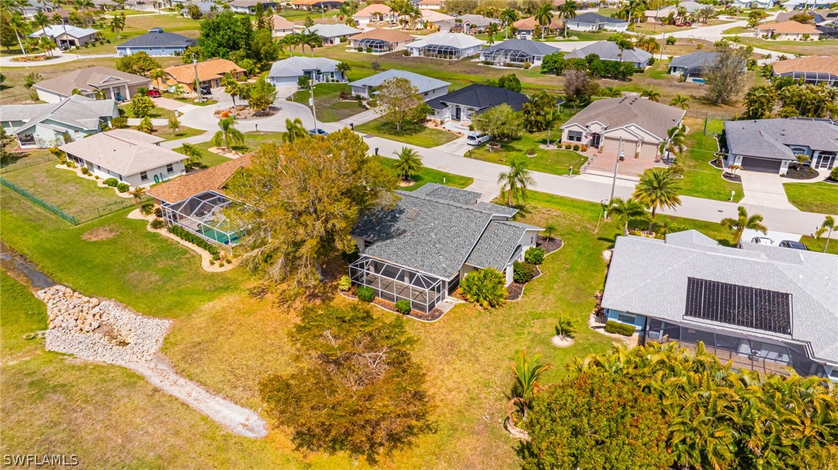 3 Bed SingleFamilyResidence for Sale in Punta Gorda, FL — photo 2