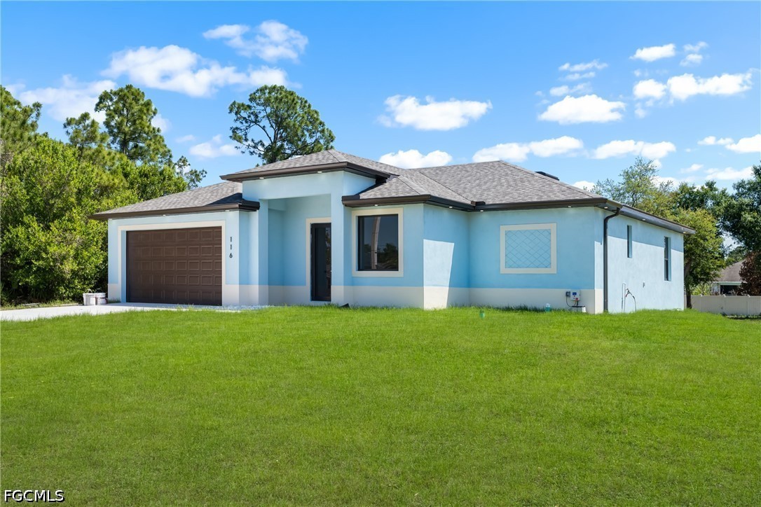 3 Bed SingleFamilyResidence for Sale in Lehigh Acres, photo 2