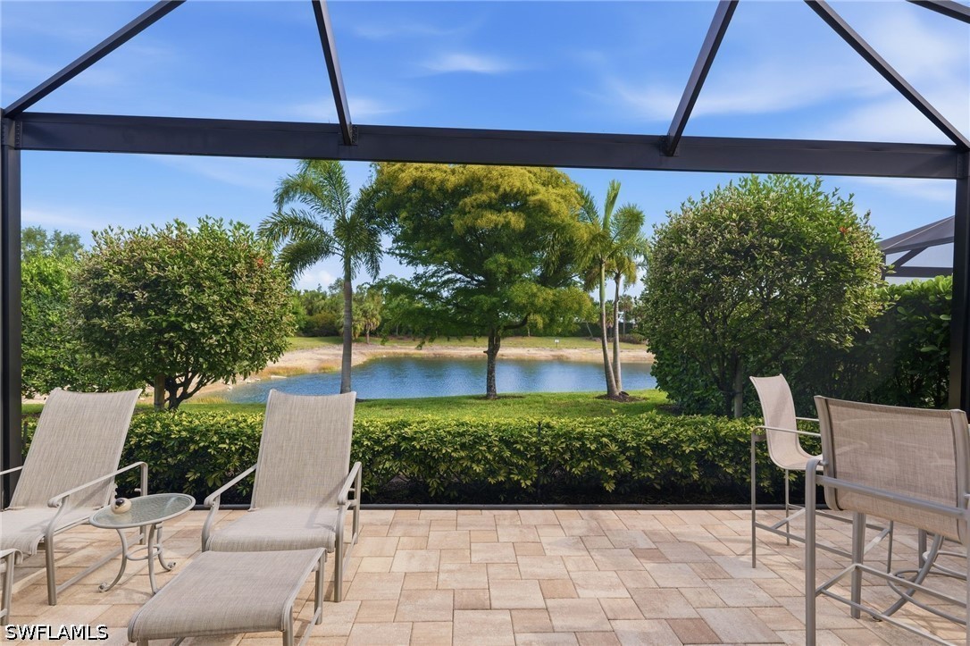3 Bed SingleFamilyResidence for Sale in Esplanade, photo 2