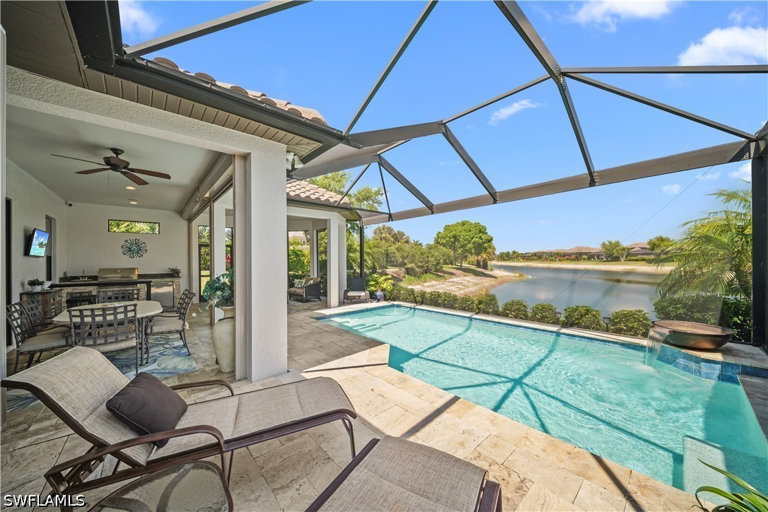 2 Bed Pool Home for Sale in Esplanade, photo 2