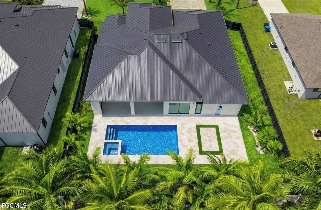 4 Bed Pool Home for Sale in Cape Coral, photo 2
