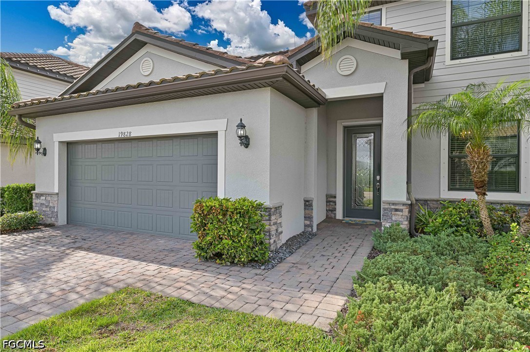 4 Bed SingleFamilyResidence for Sale in Estero, FL, $589,900 — photo 2