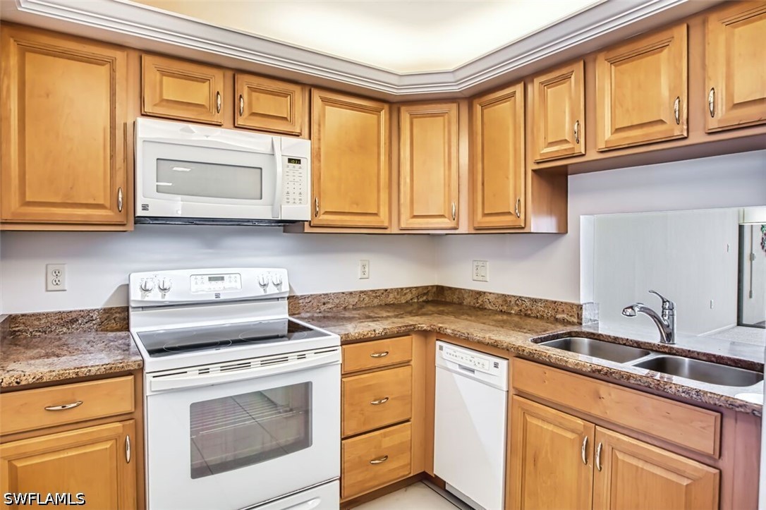 1 Bed Condominium for Sale in Seven Lakes, FL, $59,000 — photo 2