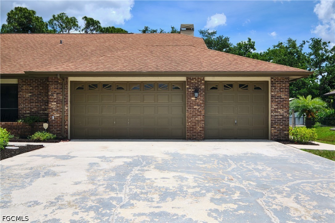 5 Bed Pool Home for Sale in Daughtreys Creek, FL — photo 2