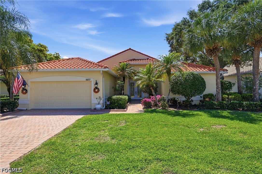 3 Bed Pool Home for Sale in Cascades At Estero, photo 2