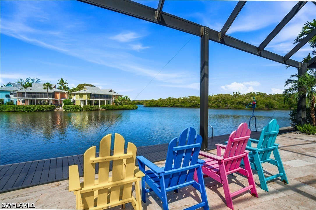 3 Bed Pool Home for Sale in Imperial Shores, photo 2