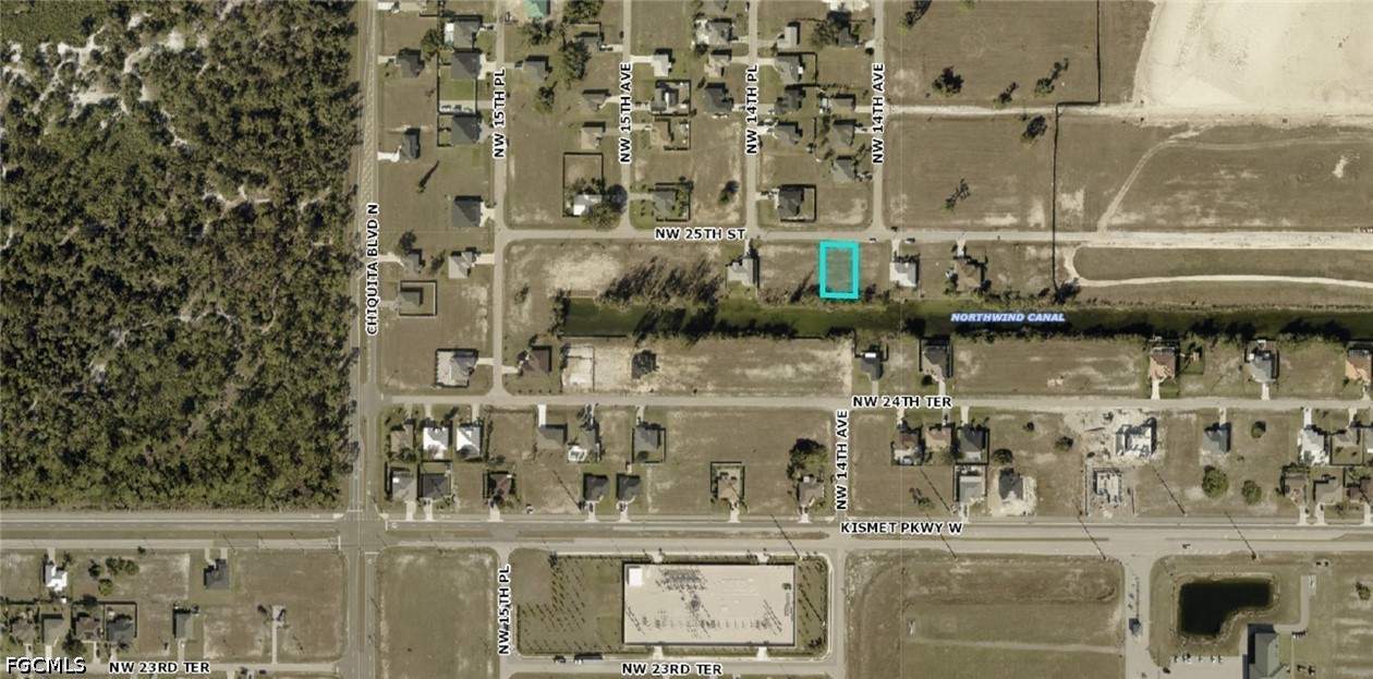 Waterfront Home for Sale in Cape Coral, photo 2