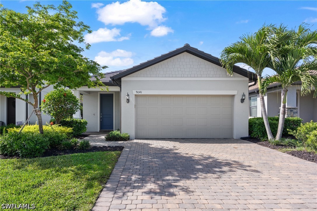 3 Bed SingleFamilyResidence for Sale in Westbrook, photo 2