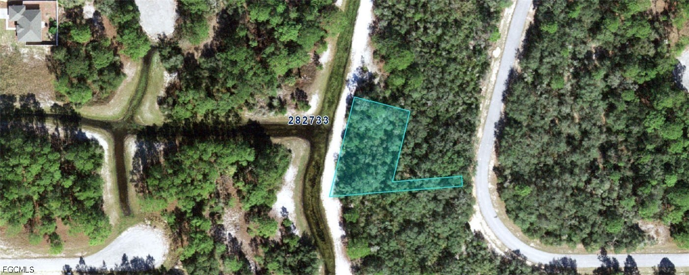 Residential for Sale in Acreage, FL, $24,500 — photo 2