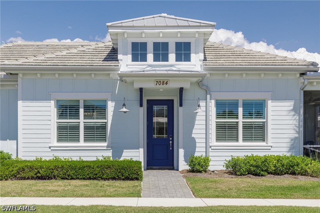 2 Bed Attached for Sale in Naples, FL, $645,000 — photo 2