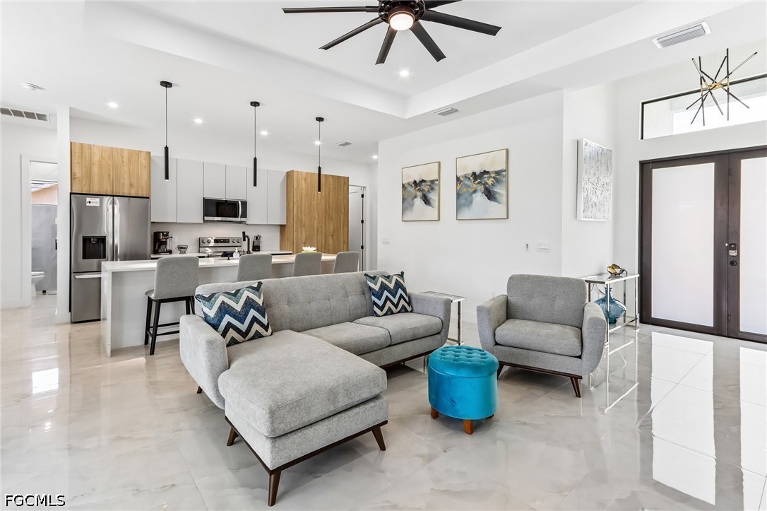 4 Bed Pool Home for Sale in Cape Coral, photo 2