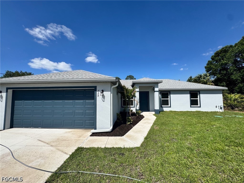 4 Bed SingleFamilyResidence for Sale in Lehigh Acres, FL — photo 2