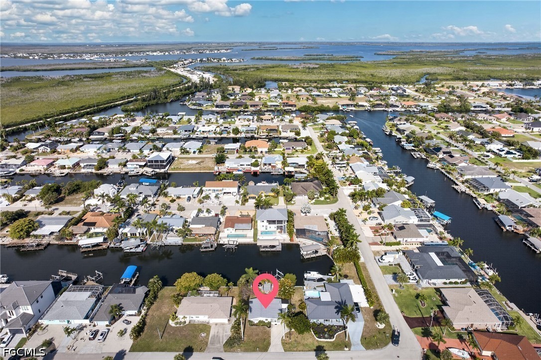 2 Bed Waterfront Home for Sale in Matlacha Isles, FL — photo 2