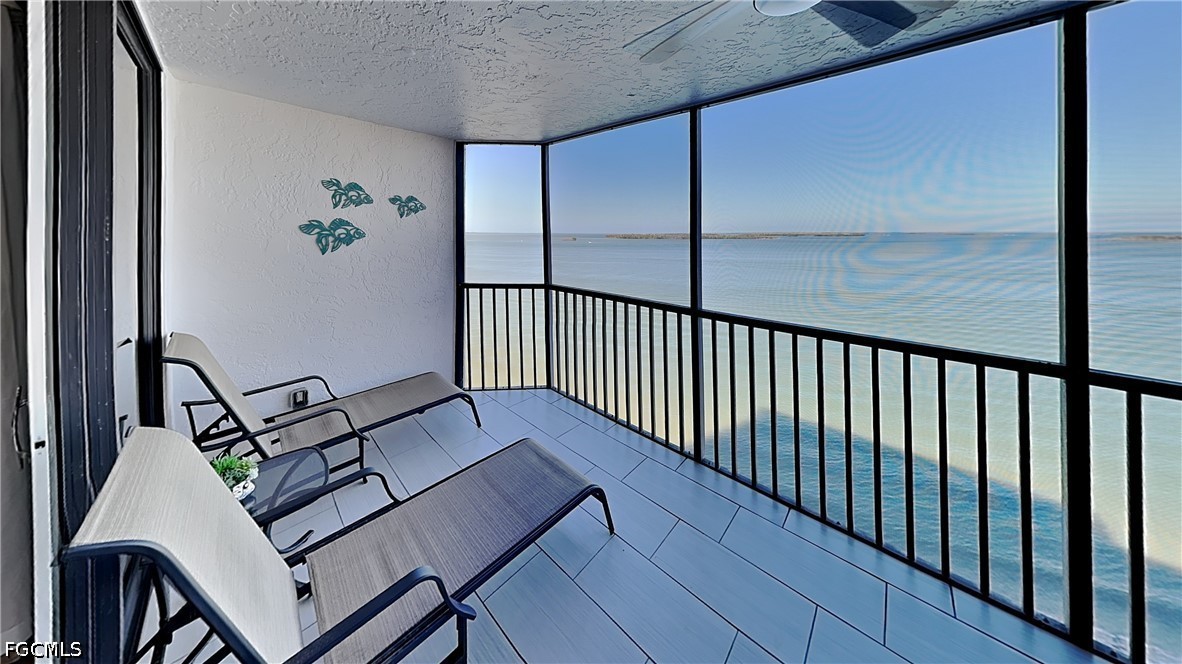 2 Bed Waterfront Home for Sale in Fort Myers, FL, $720,000 — photo 2
