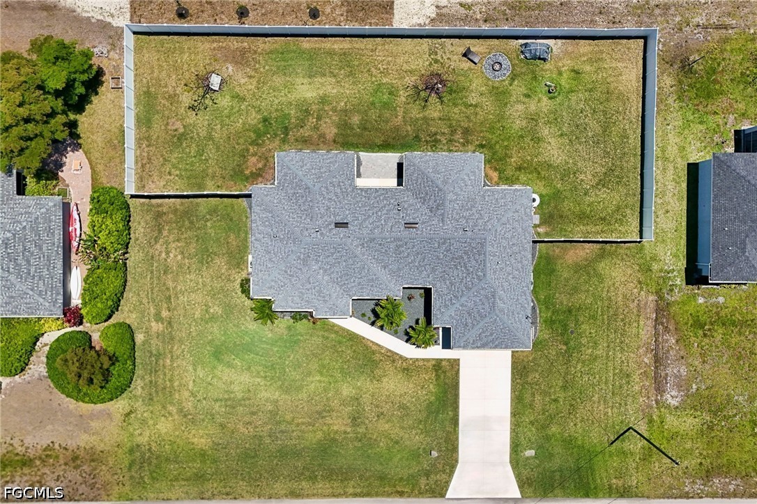 4 Bed SingleFamilyResidence for Sale in Cape Coral, FL — photo 2