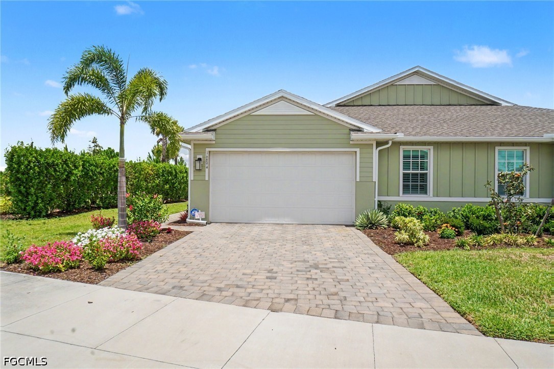 2 Bed Waterfront Home for Sale in Punta Gorda, FL — photo 2