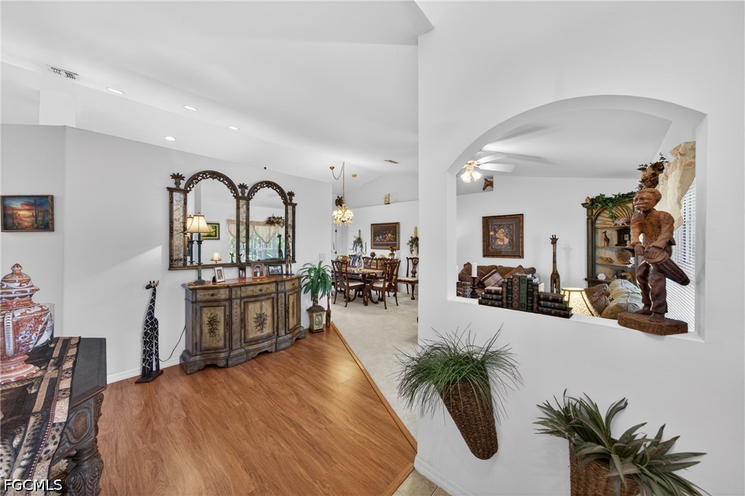 3 Bed SingleFamilyResidence for Sale in Cape Coral, photo 2