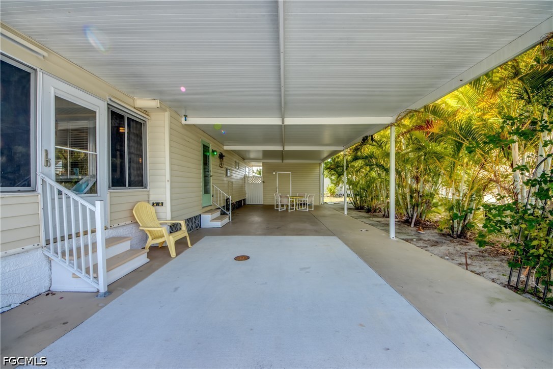2 Bed ManufacturedHome for Sale in Old Bridge Village, FL — photo 2